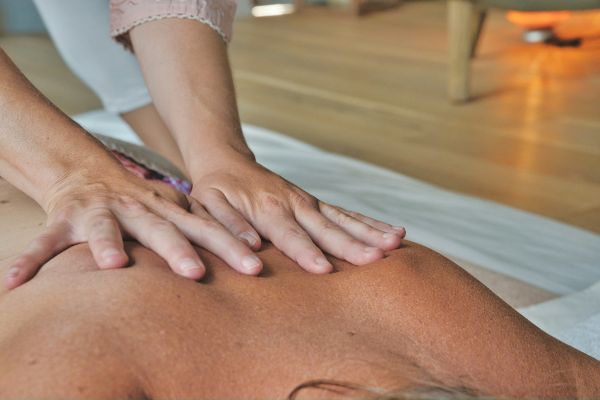 Les meilleurs services de massage relaxant à domicile à Toulouse